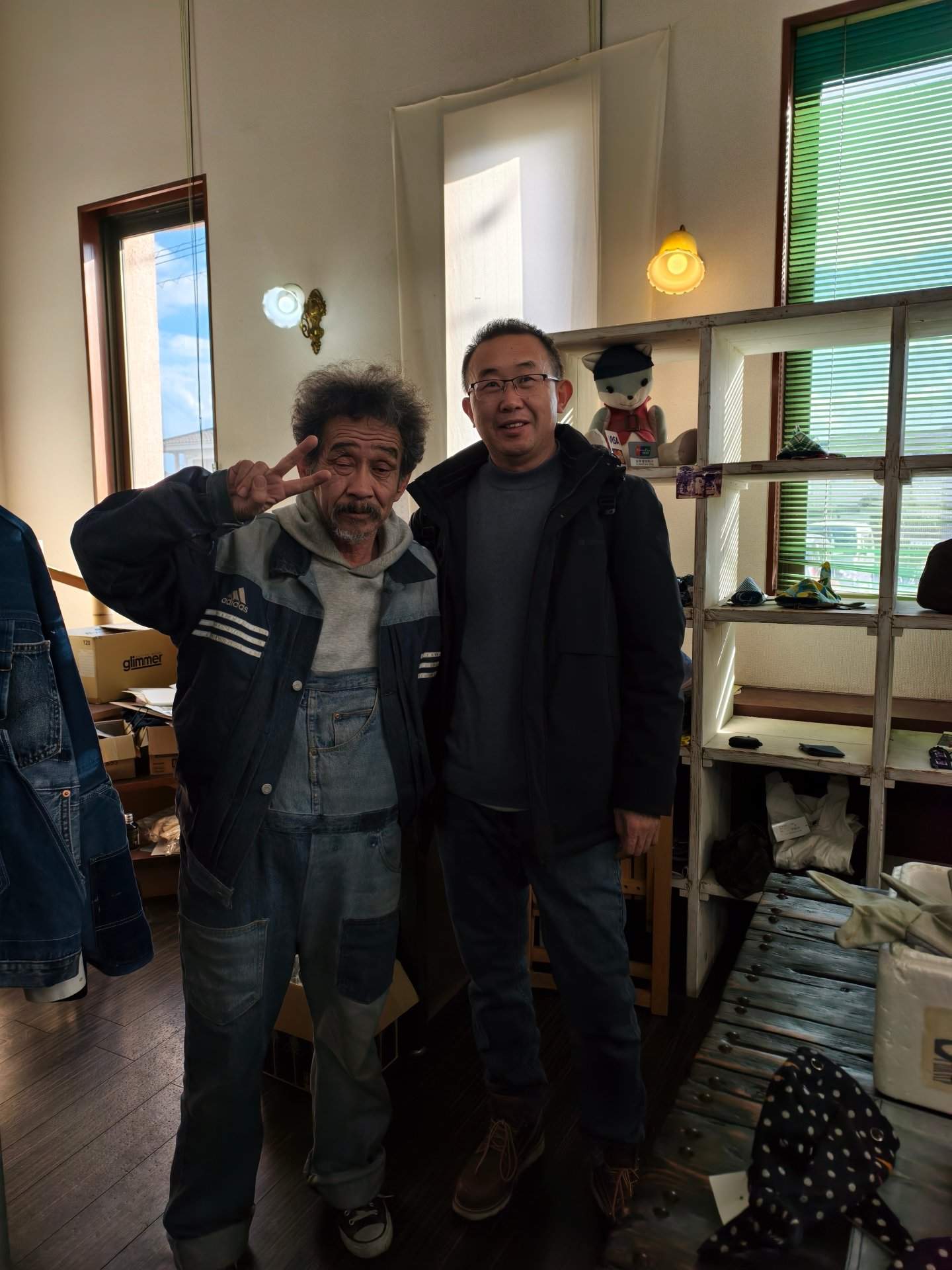 Osamu Kanemitsu with Don at his Kojima atelier